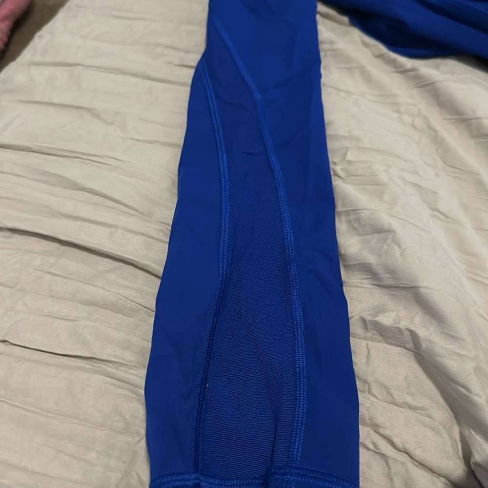 lululemon blue leggings mesh back panel - Picture 3 of 3